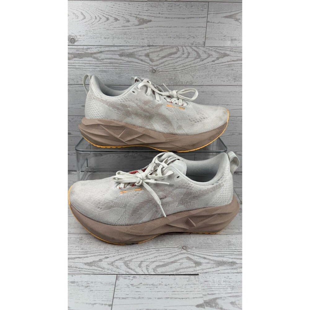 Asics Novablast 5 1012B765 White 9B Women's Lifestyle Sports Running Shoes #743